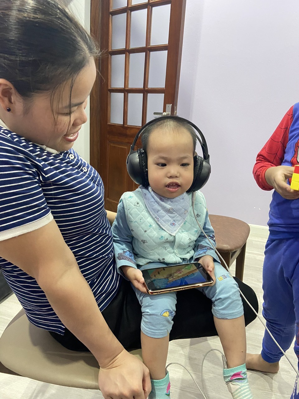 bênh nhi điều trị tại trung tâm chăm sóc sức khỏe Mandala Care